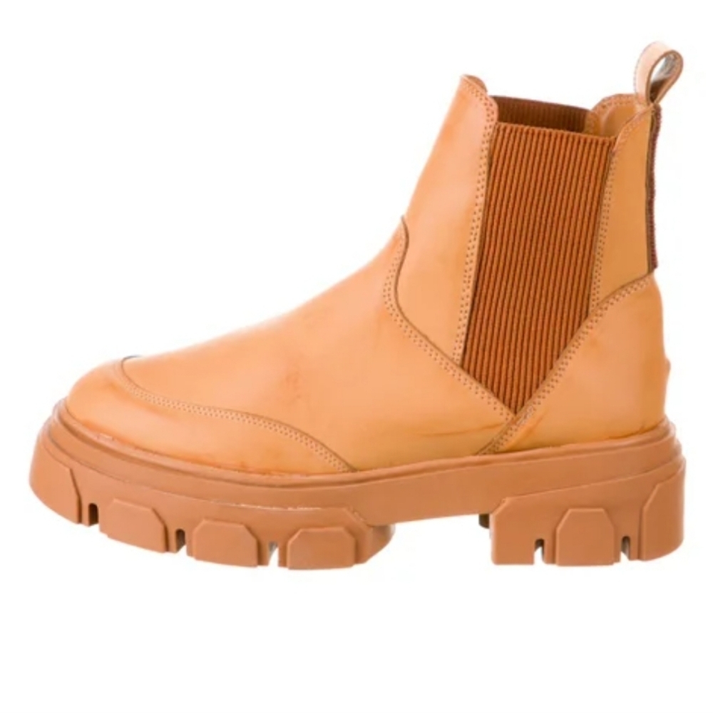 🌸 Farm Rio |‎ Flat Boots, size 9